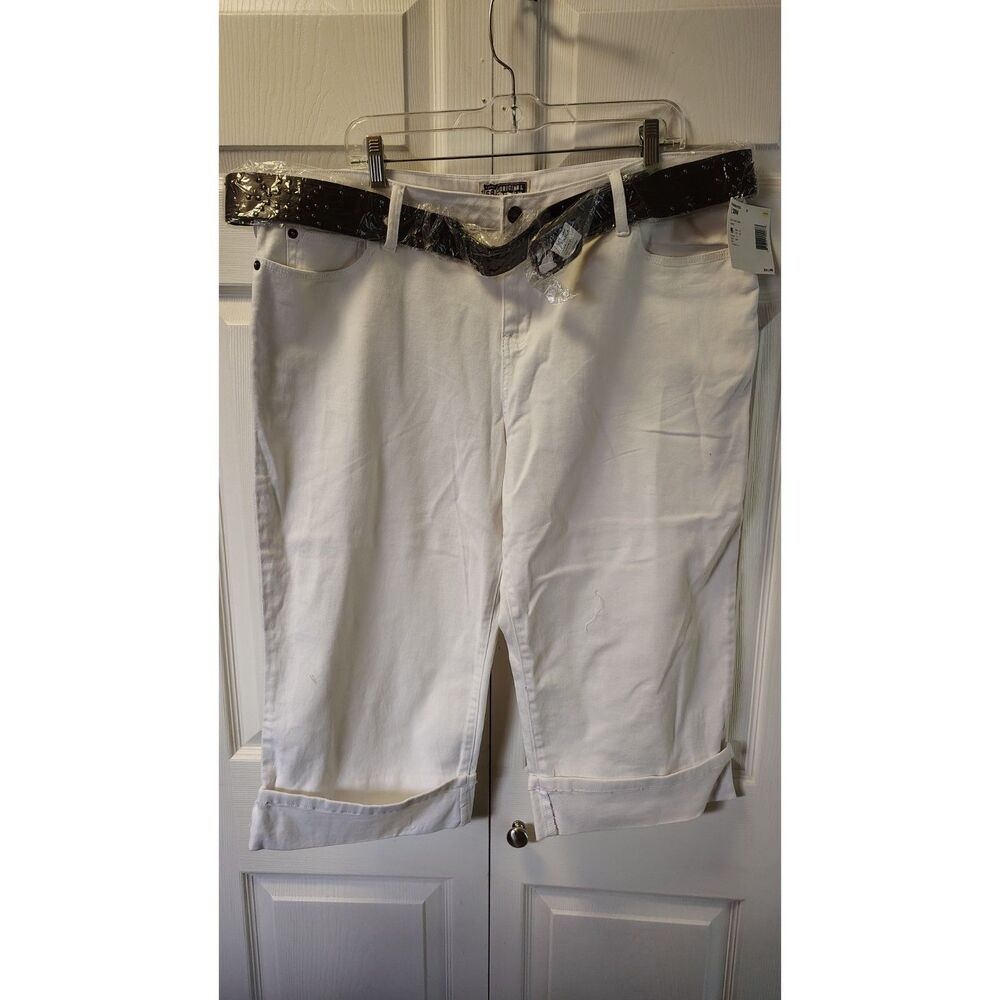 NWT Route 66 Original Clothing White Capri Pants Belted Women's Size 20W